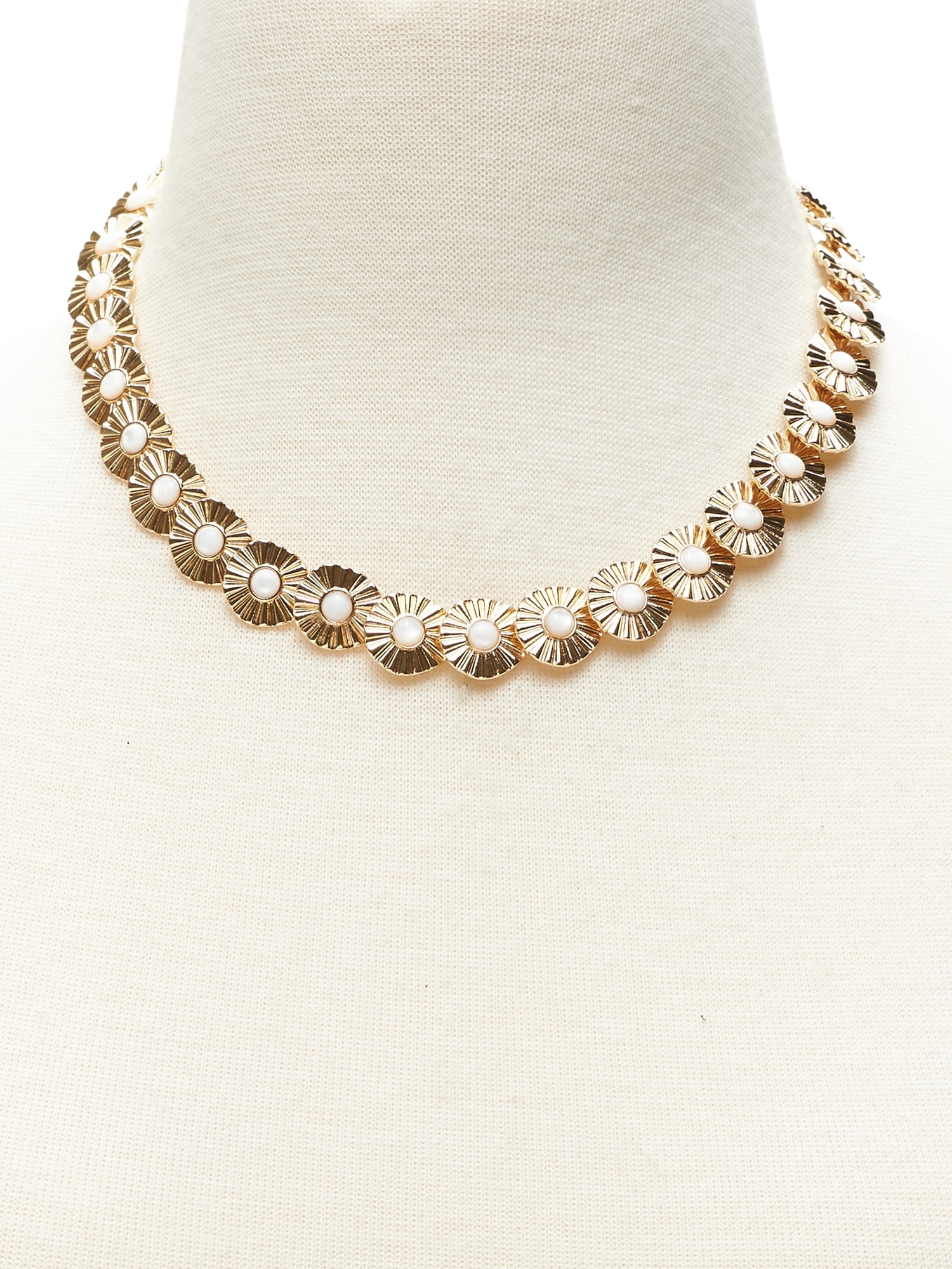 Mother of Pearl Ripple Necklace