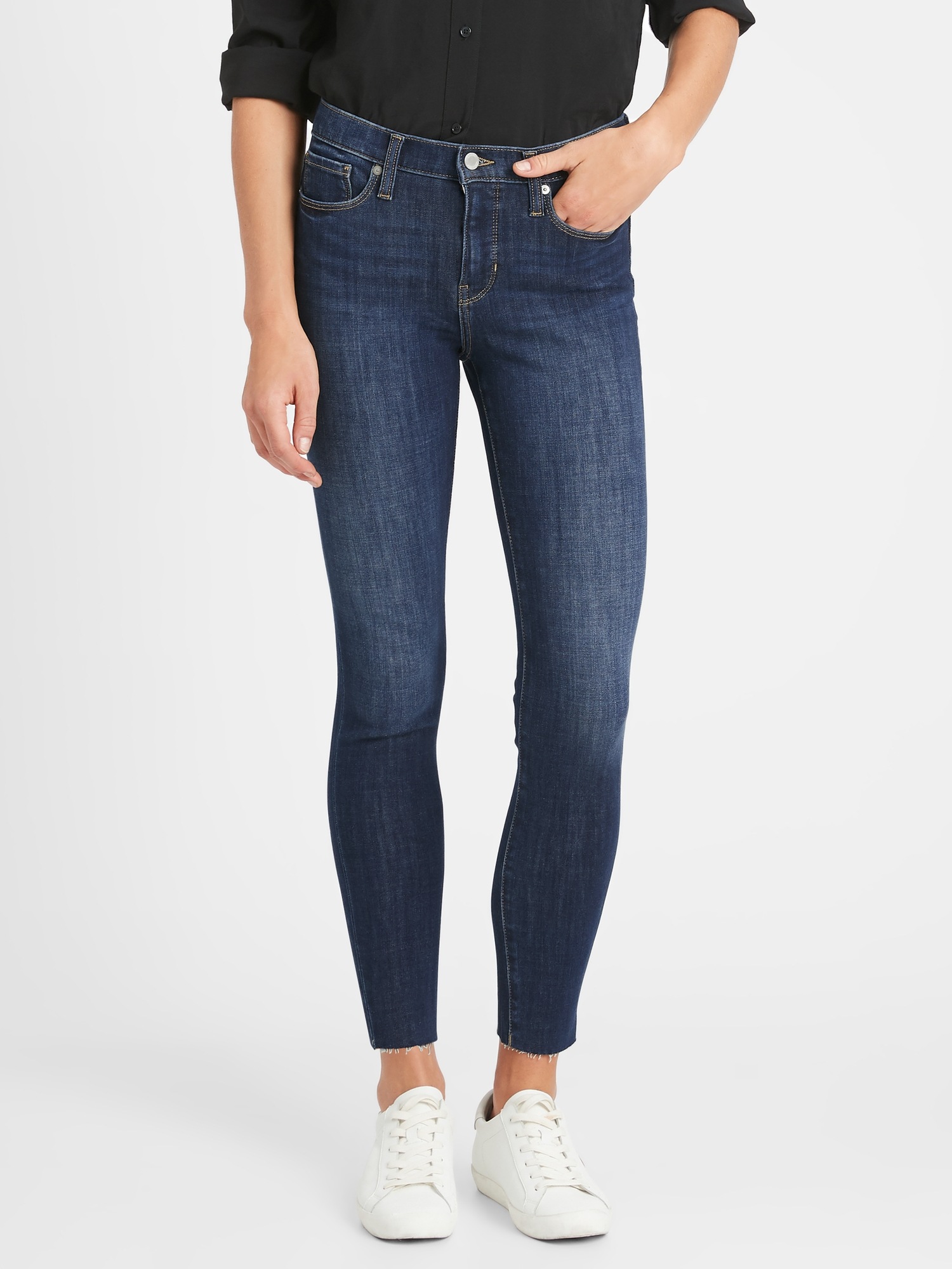 Mid-Rise Skinny Ankle Jean with Raw Hem | Banana Republic