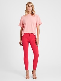 Petite Mid-Rise Straight Sloan Pant