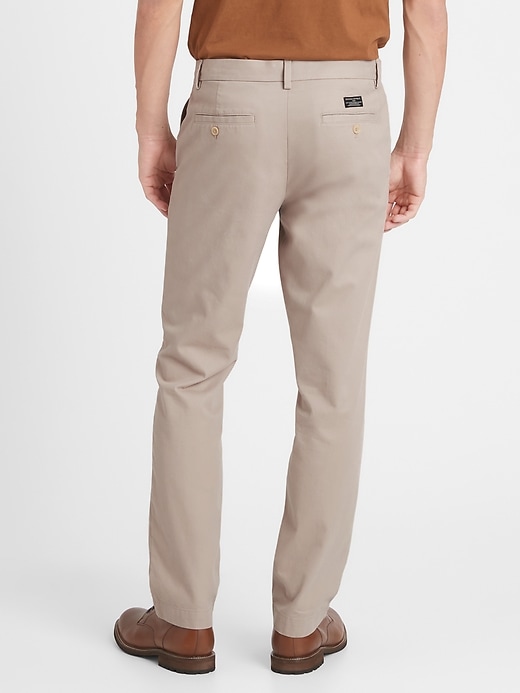 aiden stretch chino