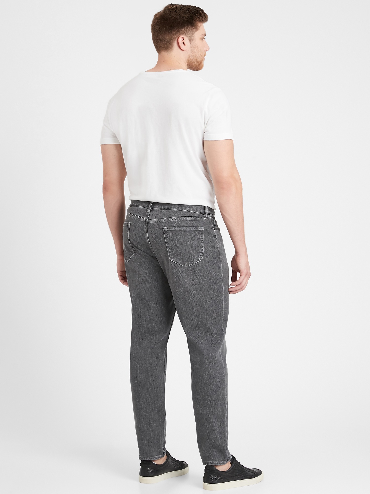 banana republic athletic tapered jeans