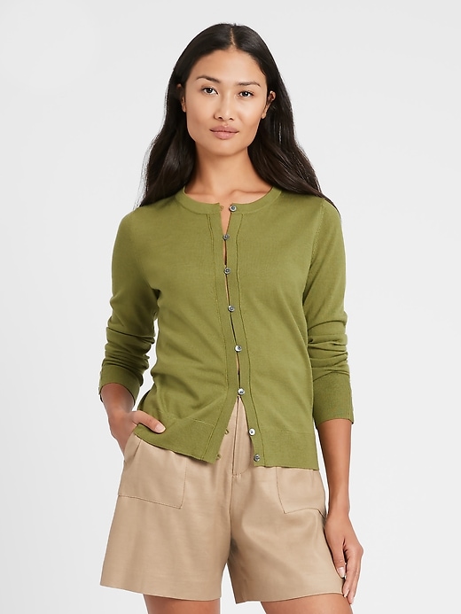 Banana Republic Merino Wool Cardigan (M) – Eutierria Arts