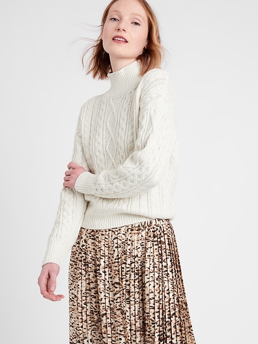 Banana Republic Cable-Knit Cropped Sweater. 1