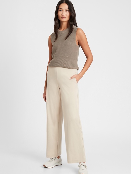 Banana Republic Soft Ponte Wide-Leg Pull-On Pant - 668984012000