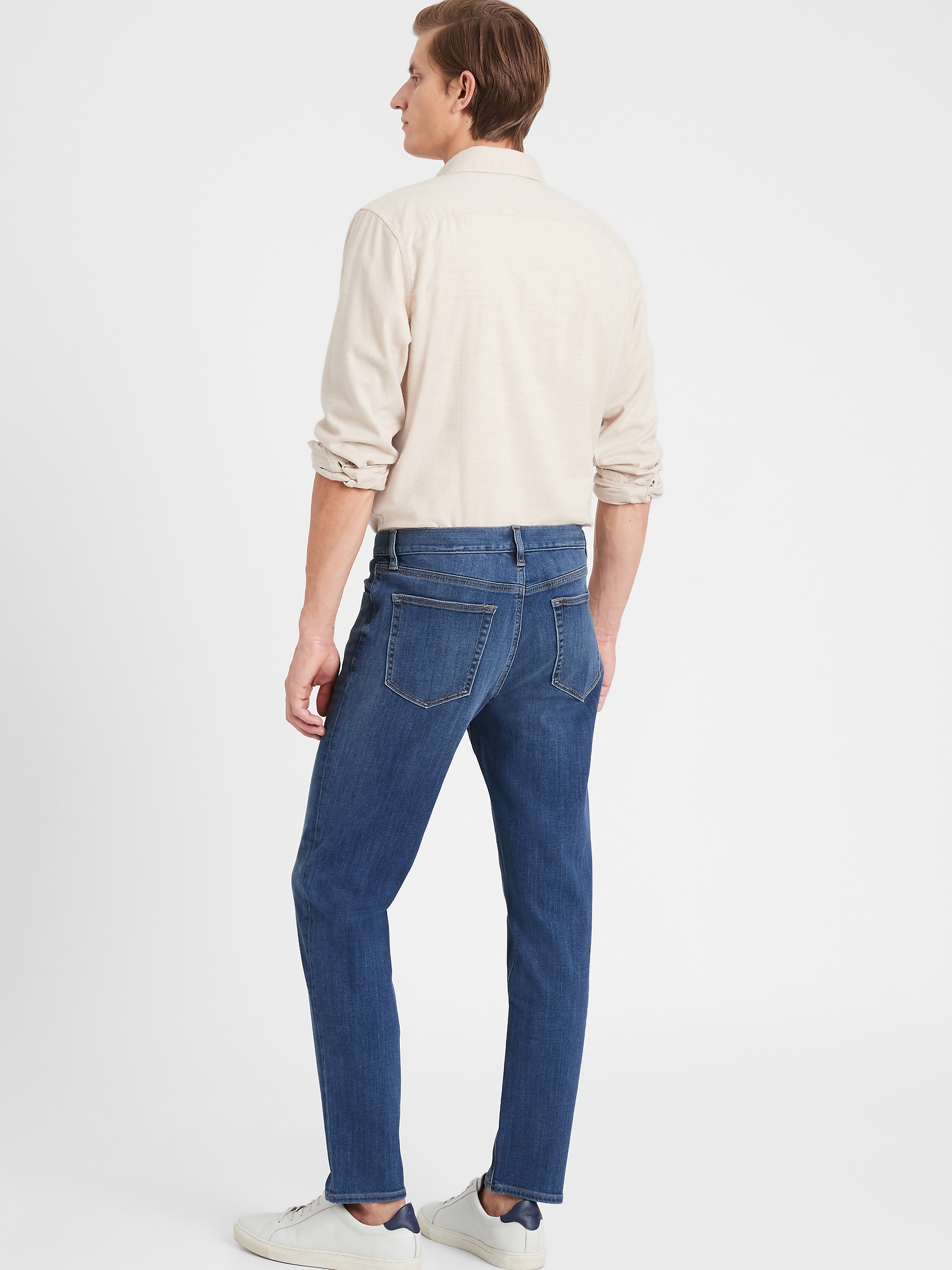 Athletic Tapered LUXE Traveler Jean | Banana Republic