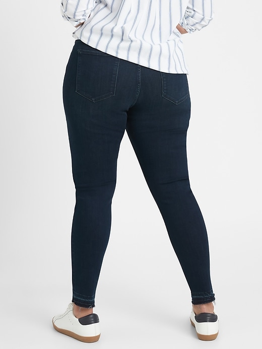 Image number 7 showing, High-Rise Skinny Soft Sculpt Jean