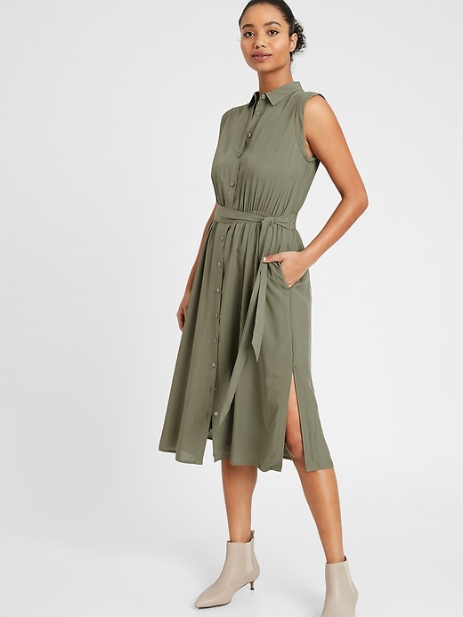 LENZING™ ECOVERO™ Shirtdress | Banana Republic