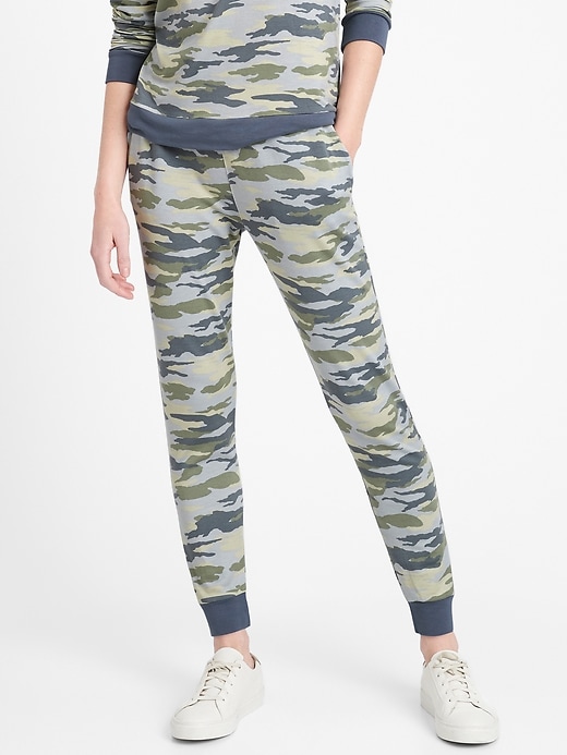Image number 5 showing, Camo Knit Jogger