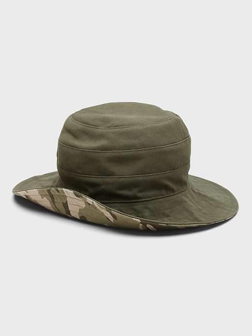 Banana Republic Reversible Bucket Hat. 1