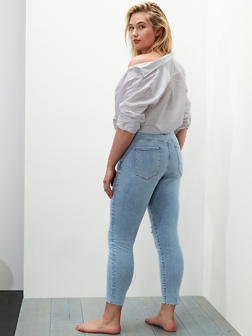 Image number 7 showing, Mid-Rise Skinny Jean