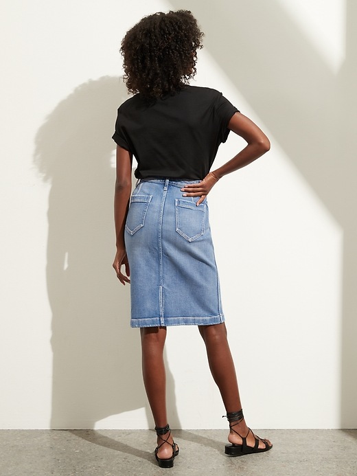 Patch Pocket Denim Skirt