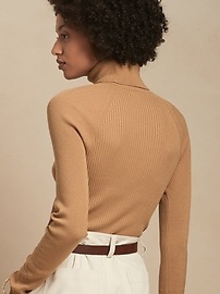 Mitico Turtleneck Sweater | Banana Republic