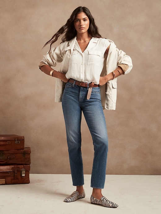 The Petite Straight Ankle Jean