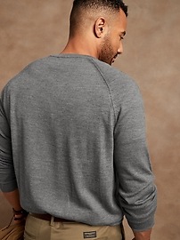 Cento Merino Crew-Neck Sweater | Banana 