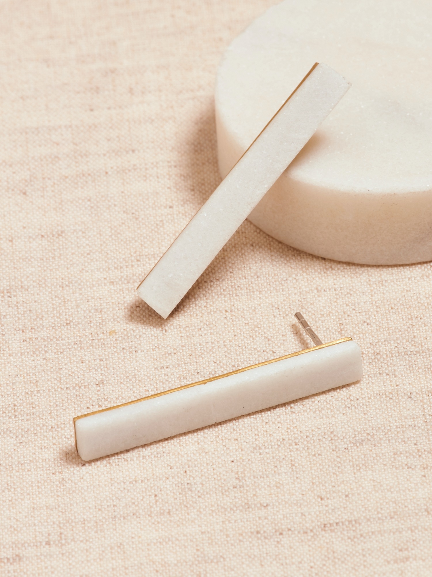 Aureus + Argent | Marble Linear Earrings