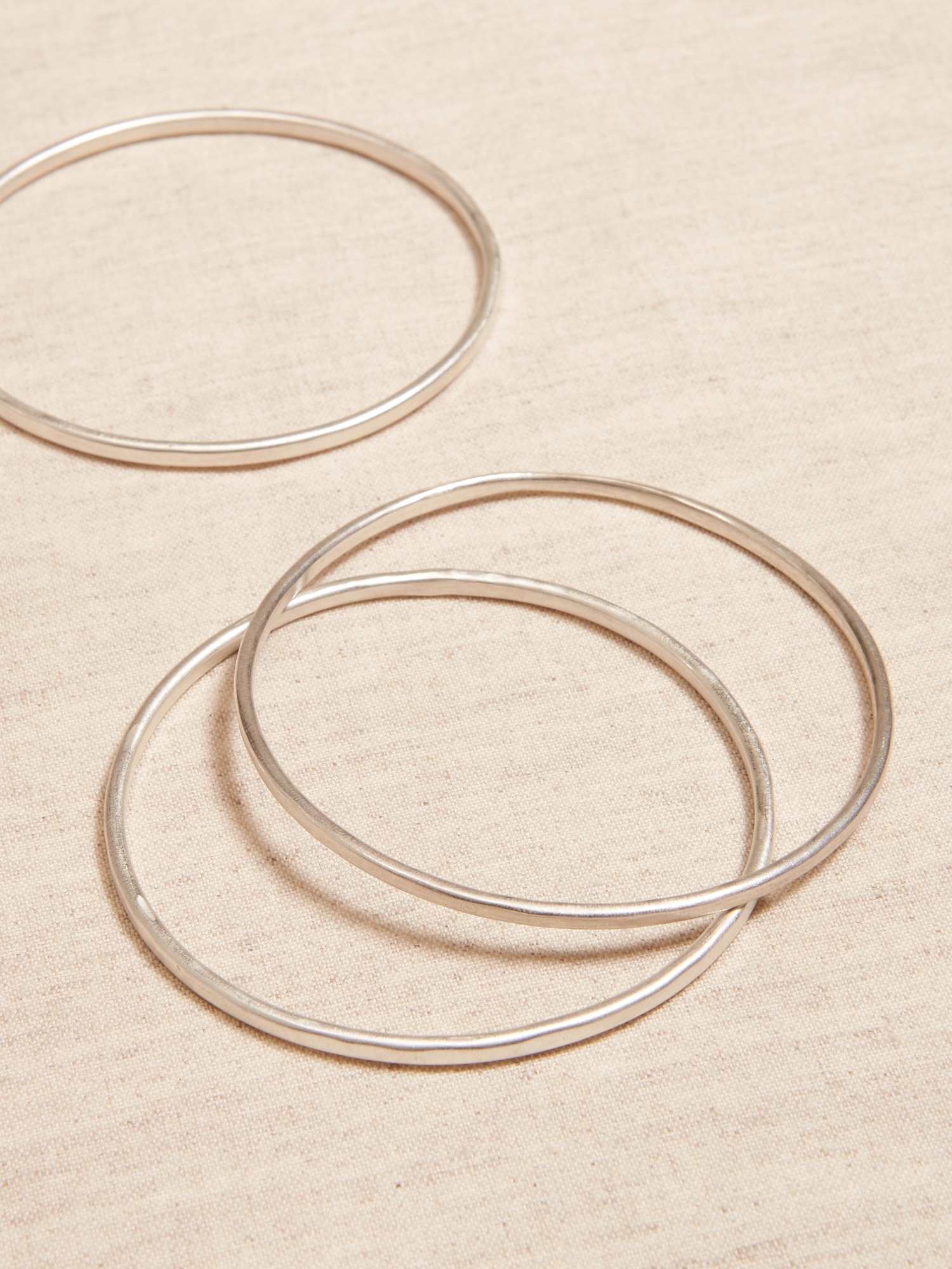 Aureus + Argent | Saturn Bangle Set