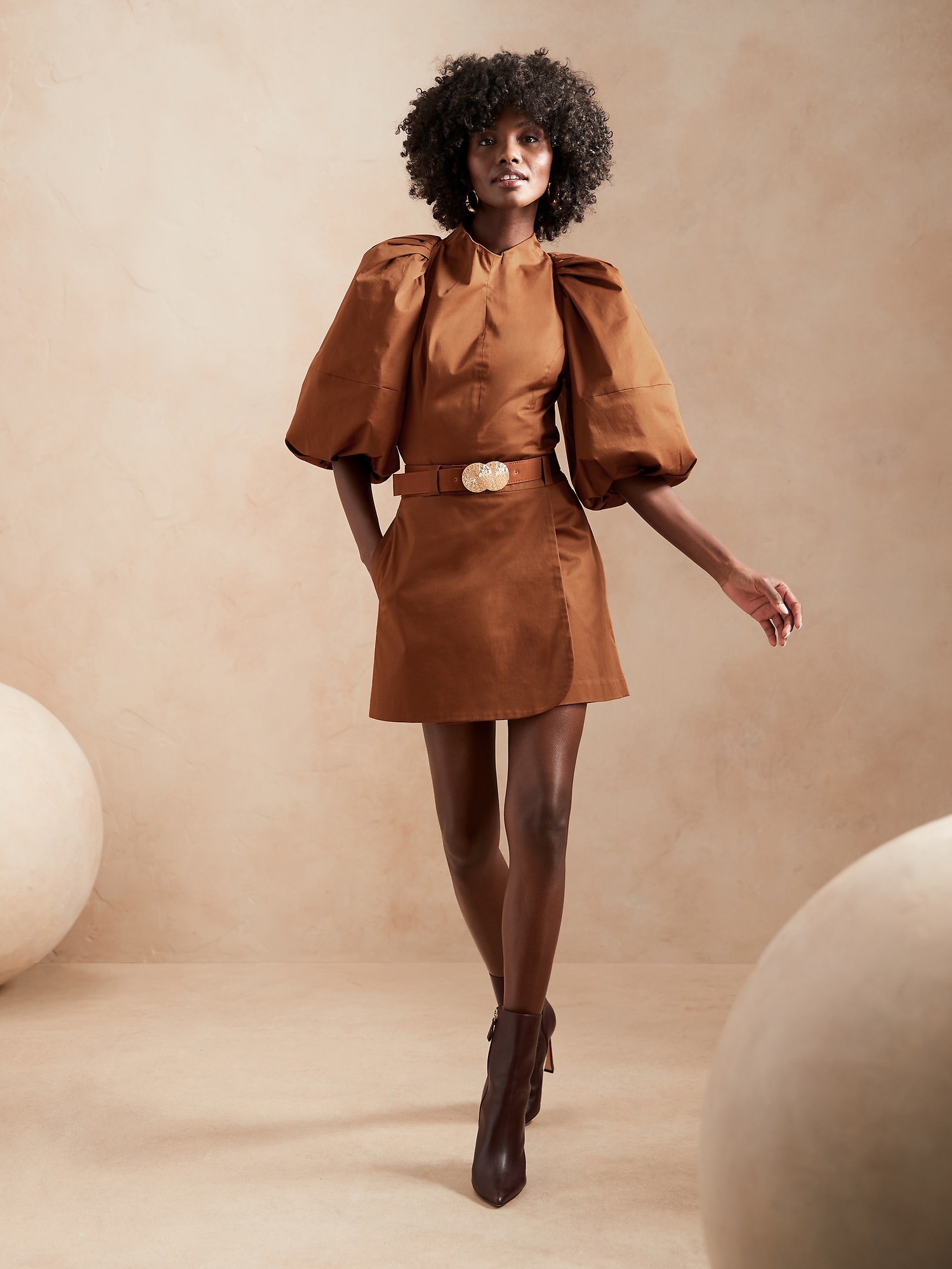 BR x HARBISON | Mini Skirt - 500075003116 - Skirts A sense of sportiness is a thread woven through th sku 500075003116