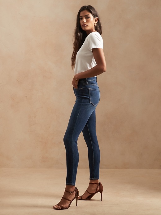 Image number 4 showing, Curvy Mid + Skinny Jean