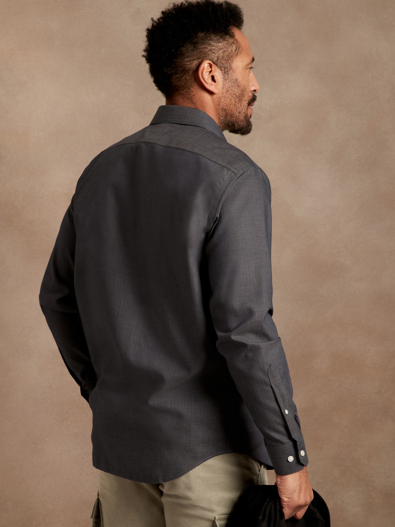 StandardFit NonIron Dress Shirt Banana Republic