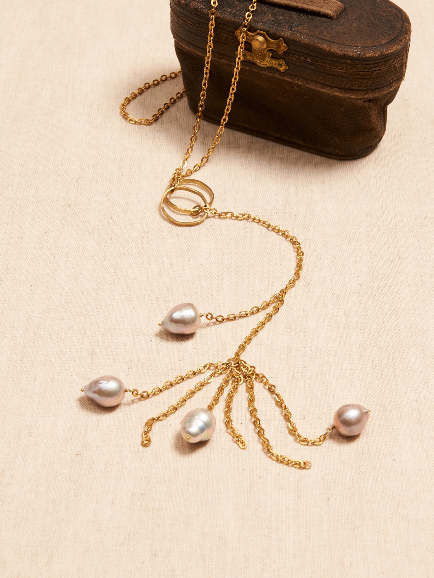 Aureus + Argent | Pearl Tassel Lariat Necklace - 500075707731 - Jewelry LUSTROUS PEARL COLLECTION: Every pearl is a natura sku 500075707731