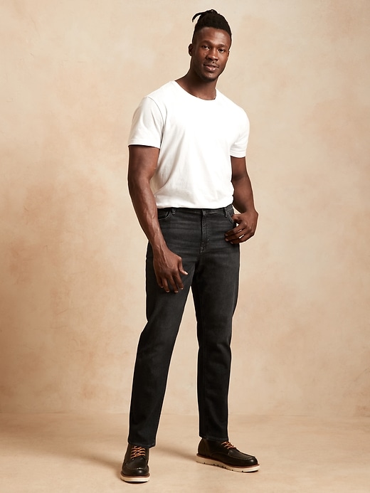 Slim World Traveler Jean Banana Republic