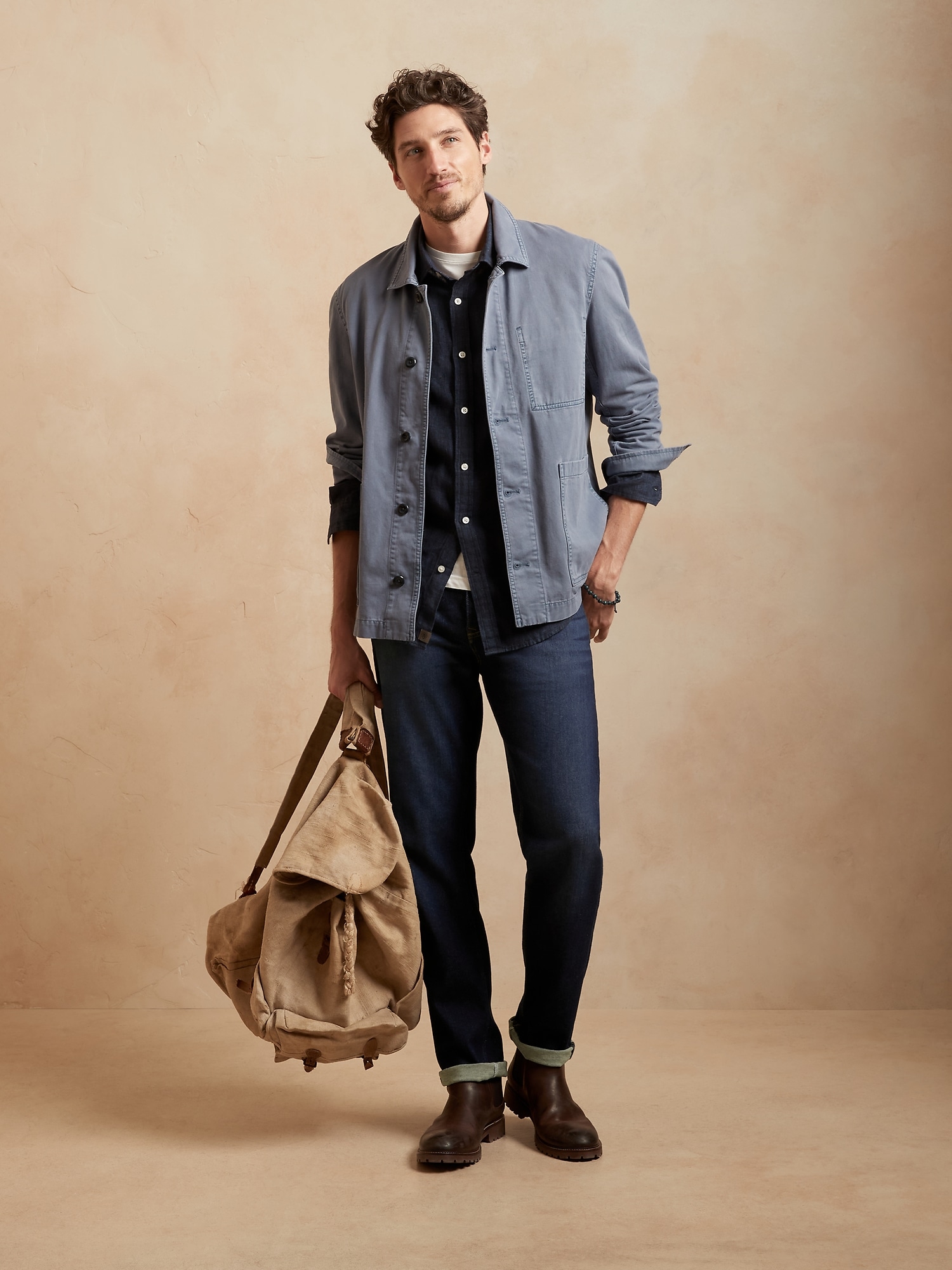 Banana Republic Slim World Traveler Jean blue. 1