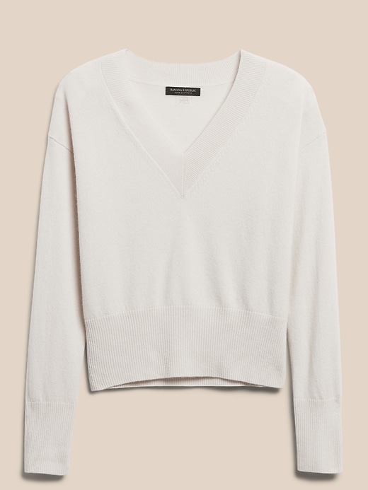 Image number 4 showing, Cashmere V-Neck Sweater