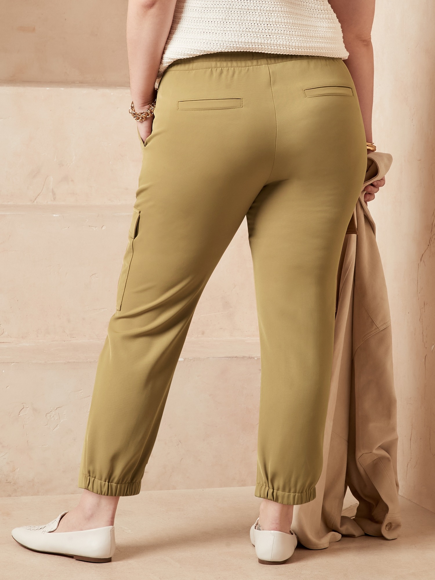 BR SPORT Cargo Jogger Banana Republic