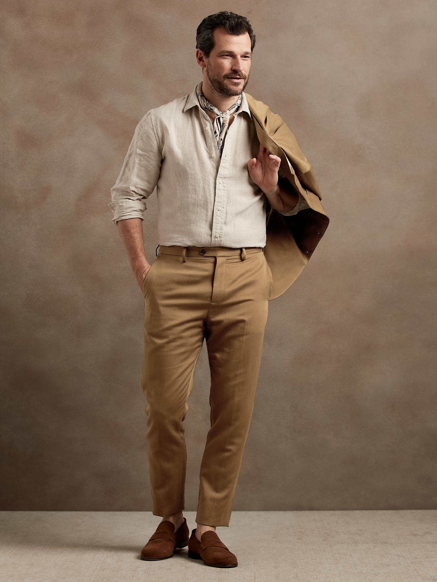 Banana Republic Italian Cotton-Linen Suit Pant brown. 1