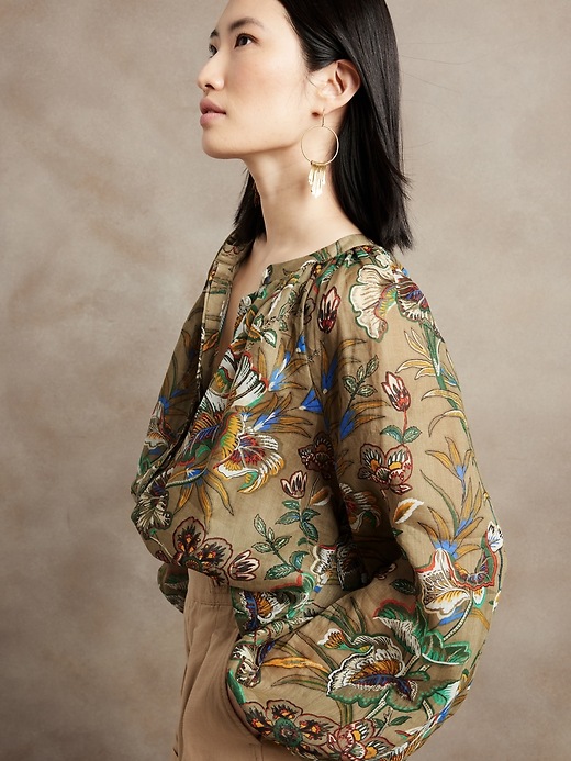 Image number 3 showing, Ramie Balloon-Sleeve Blouse
