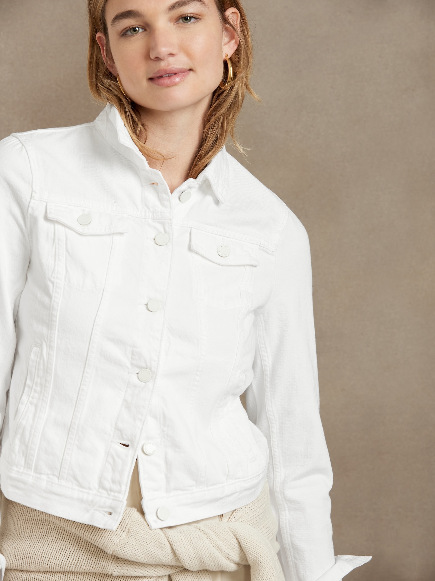 white levi jacket womens