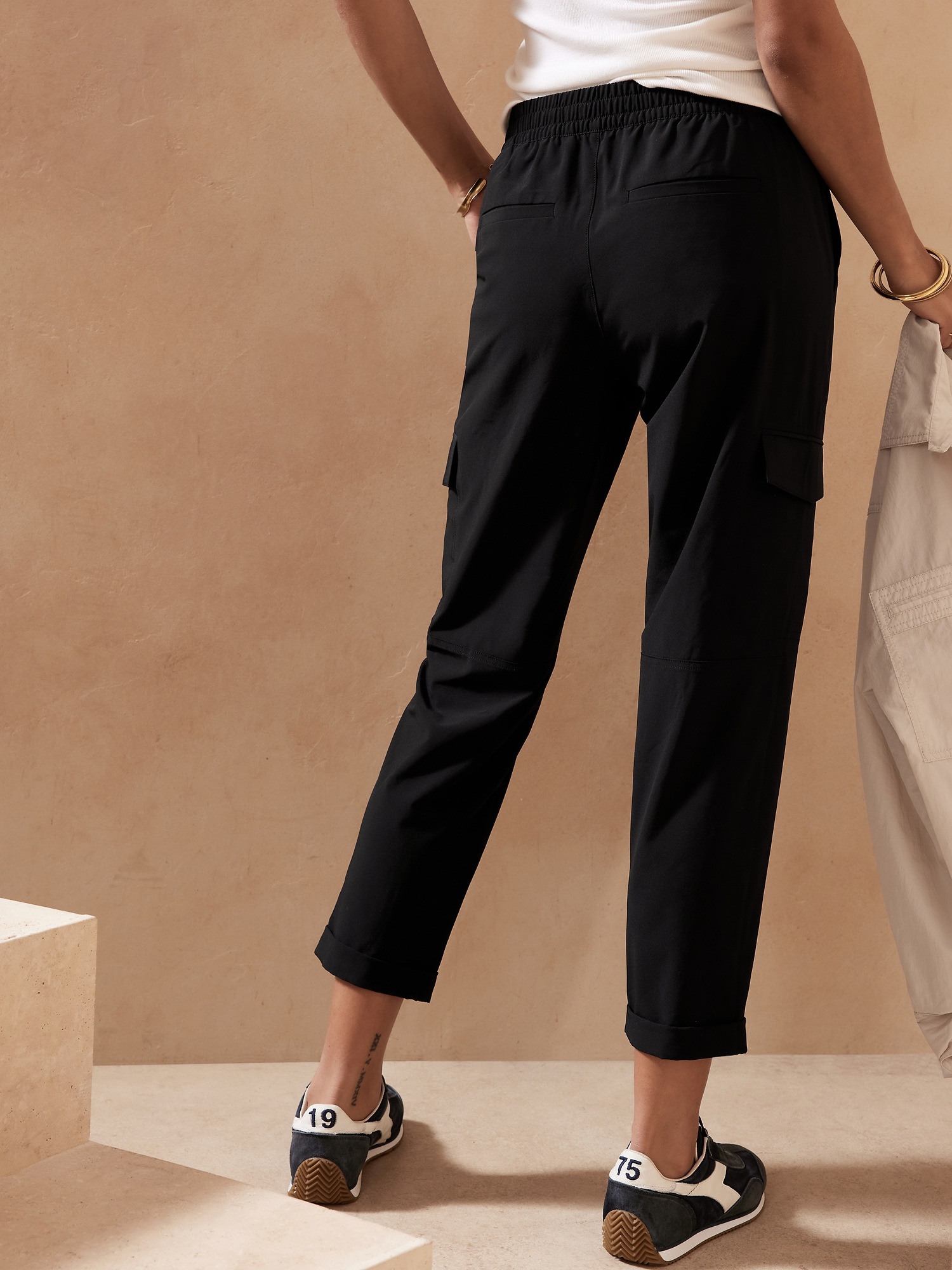 banana republic flyweight jogger