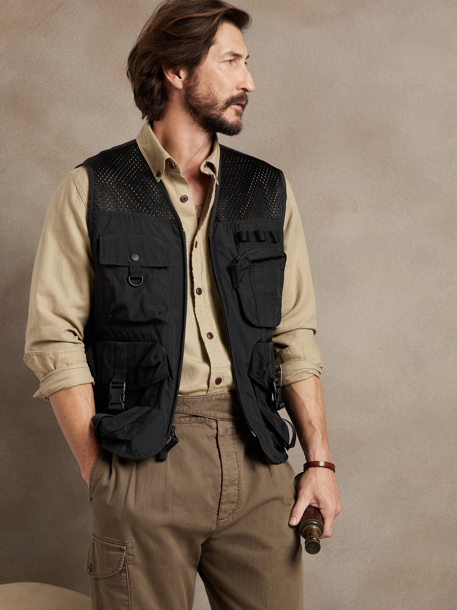 Utility vest with pockets · Cream · Dressy | Massimo Dutti