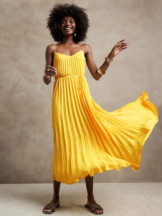 Image number 1 showing, Radiant Midi Dress