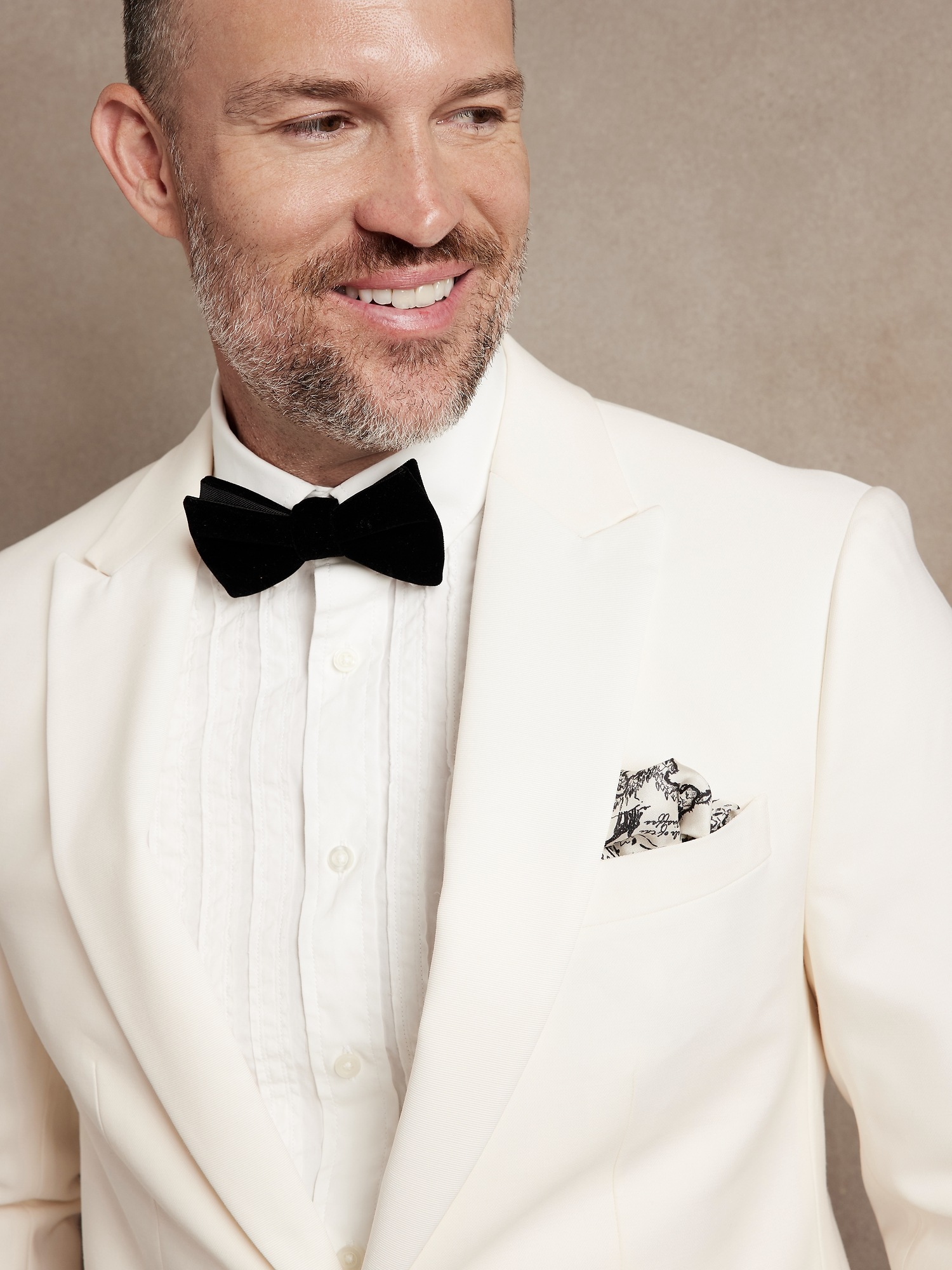 Banana Republic Barathea Tuxedo Jacket Big Apple Buddy