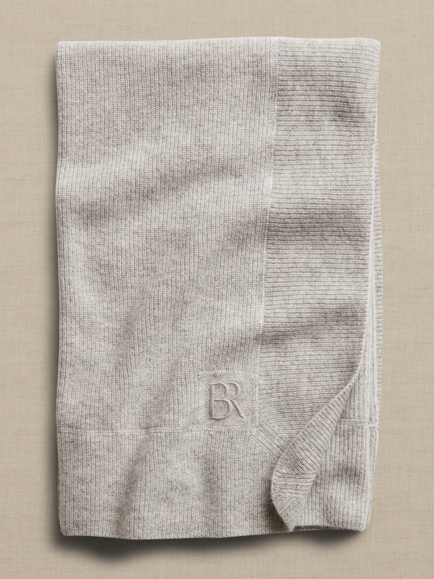 Banana Republic Curio Cashmere Blanket for Baby gray. 1