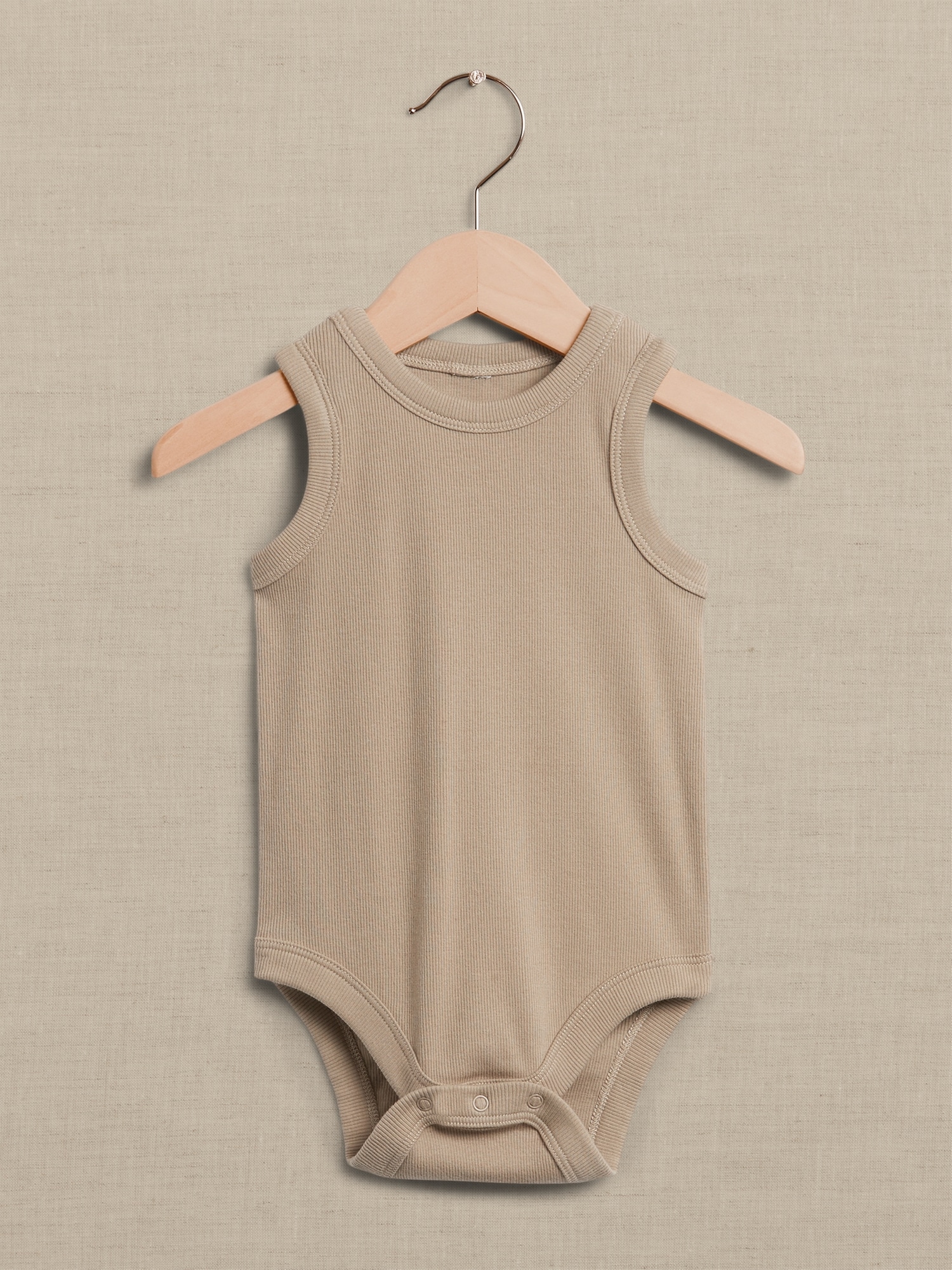 Banana Republic Essential SUPIMA® Bodysuit for Baby beige. 1