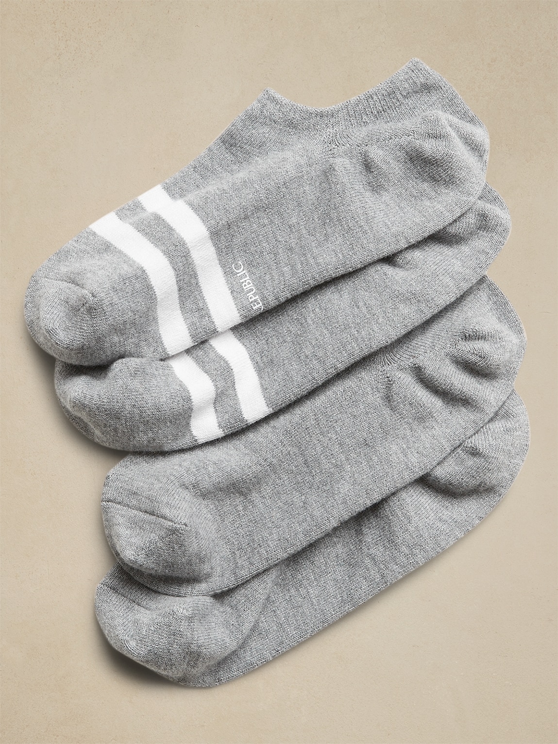 Bananarepublic Ultra No-Show Sock 2-Pack with Coolmax Technology