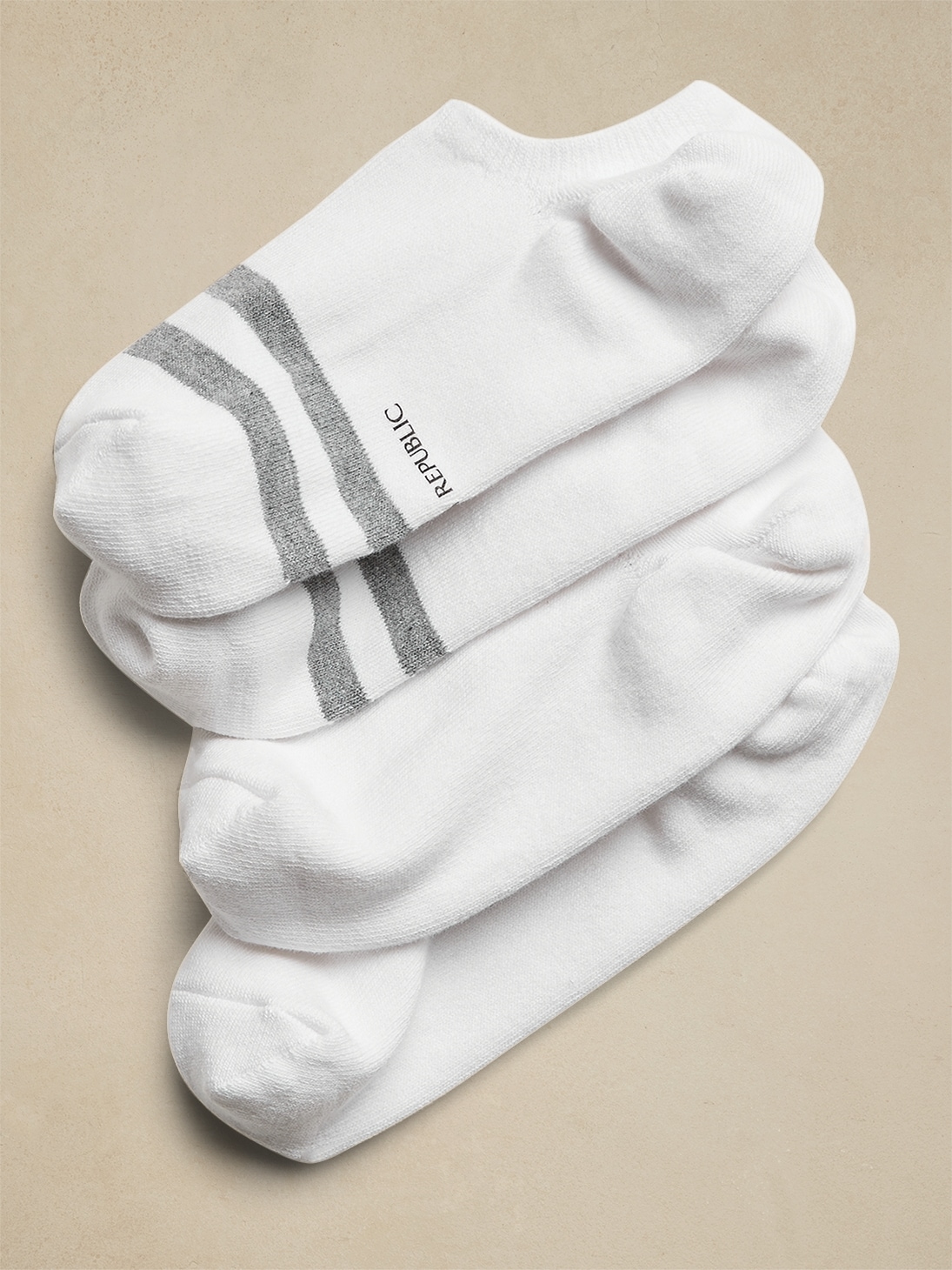 Banana Republic Ultra No-Show Sock 2-Pack with Coolmax® Technology white. 1