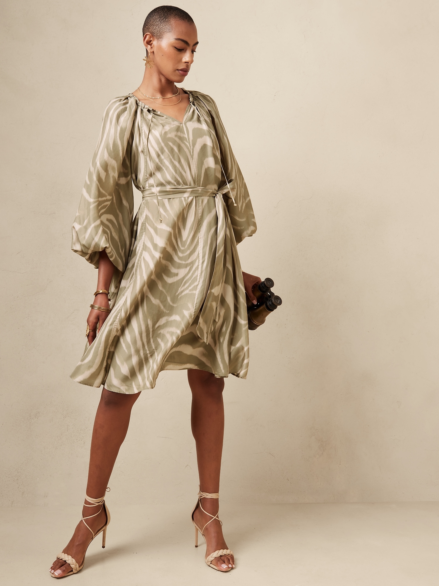 Banana Republic Silk Dress NWT Banana Republic Yellow Linen Silk Maxi Dress  Size 12