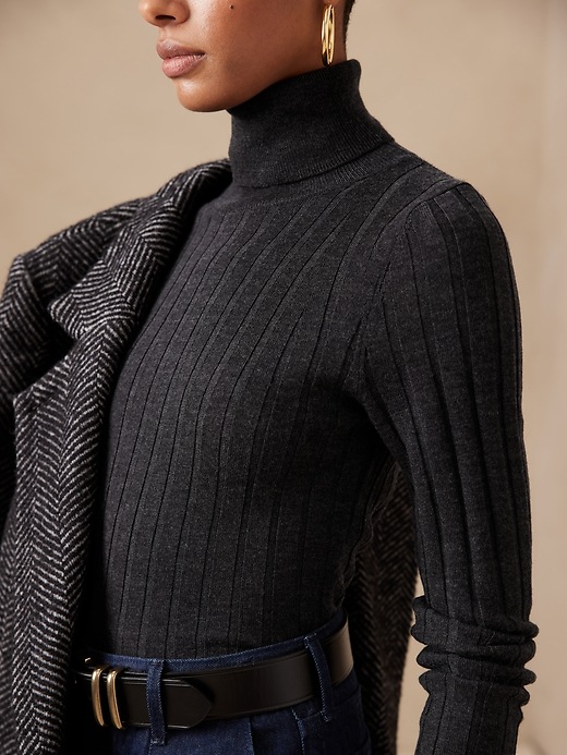 Image number 3 showing, Lucci Merino Turtleneck Sweater