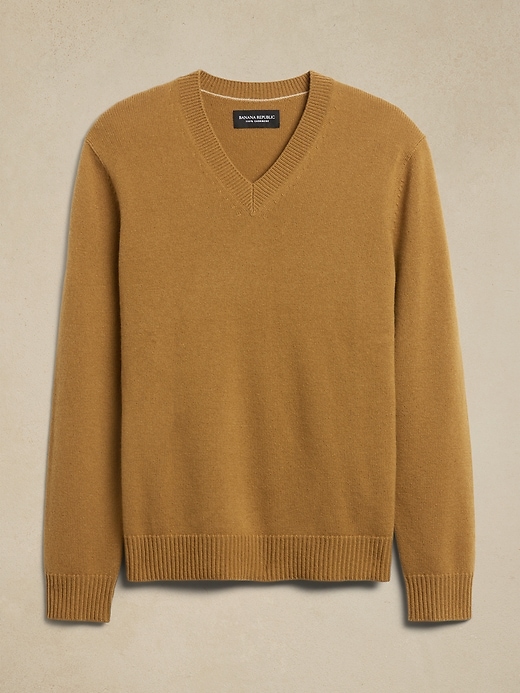 Image number 4 showing, Amalfi Cashmere V-Neck Sweater