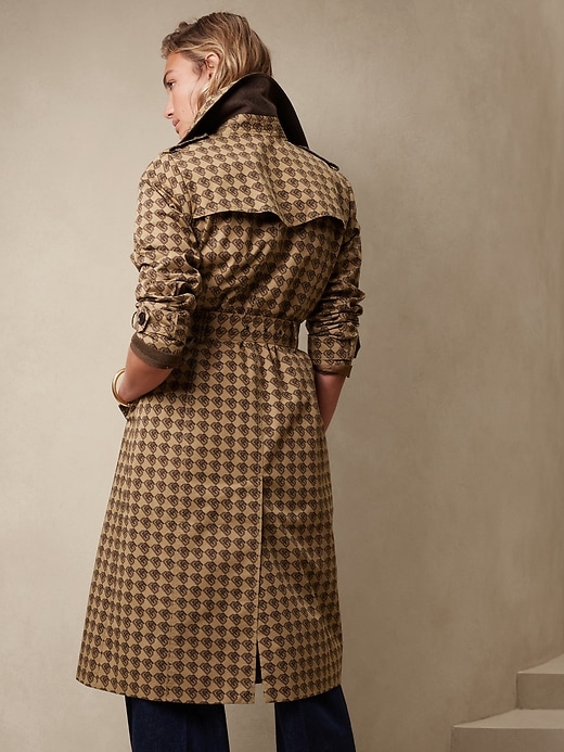 Image number 2 showing, Logo Timeless Trench Coat