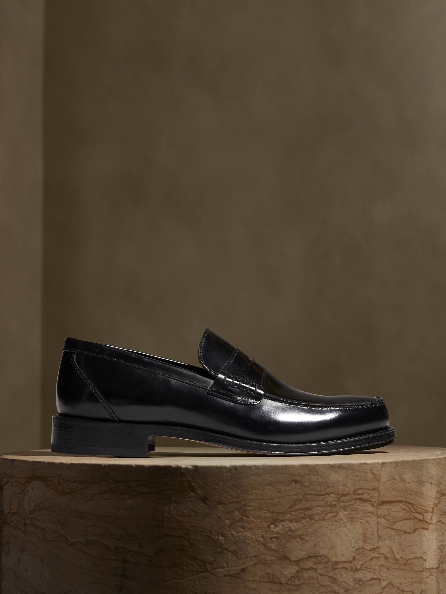 Crosby Square &#124 Newhaven Loafer