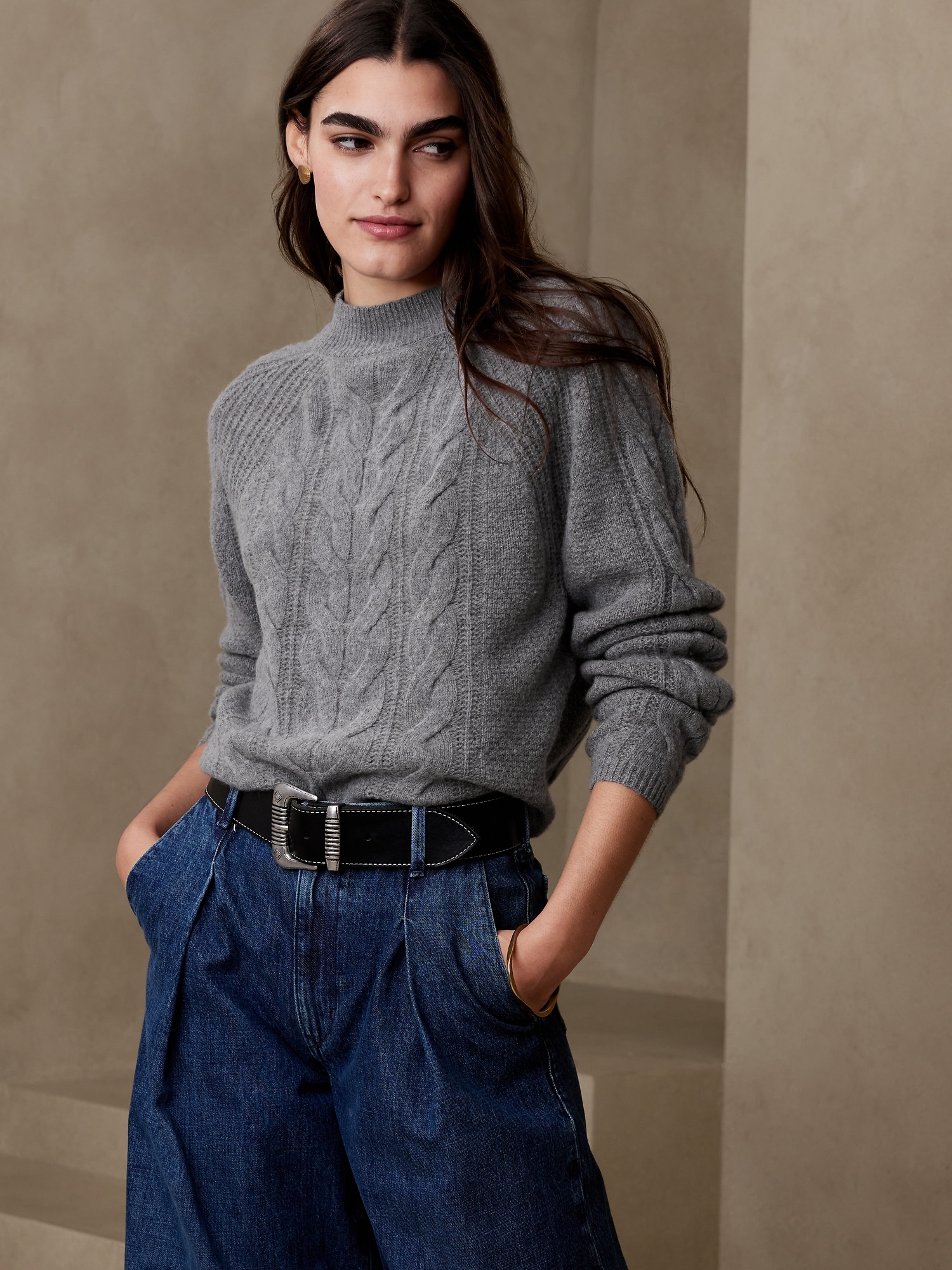 Pura Merino-Blend Sweater | Banana Republic