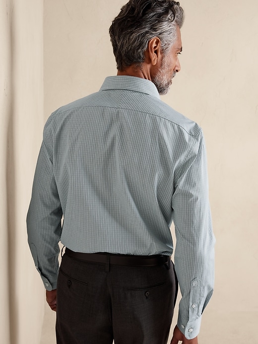 Image number 5 showing, Premium Poplin Dress Shirt with Cutaway Collar