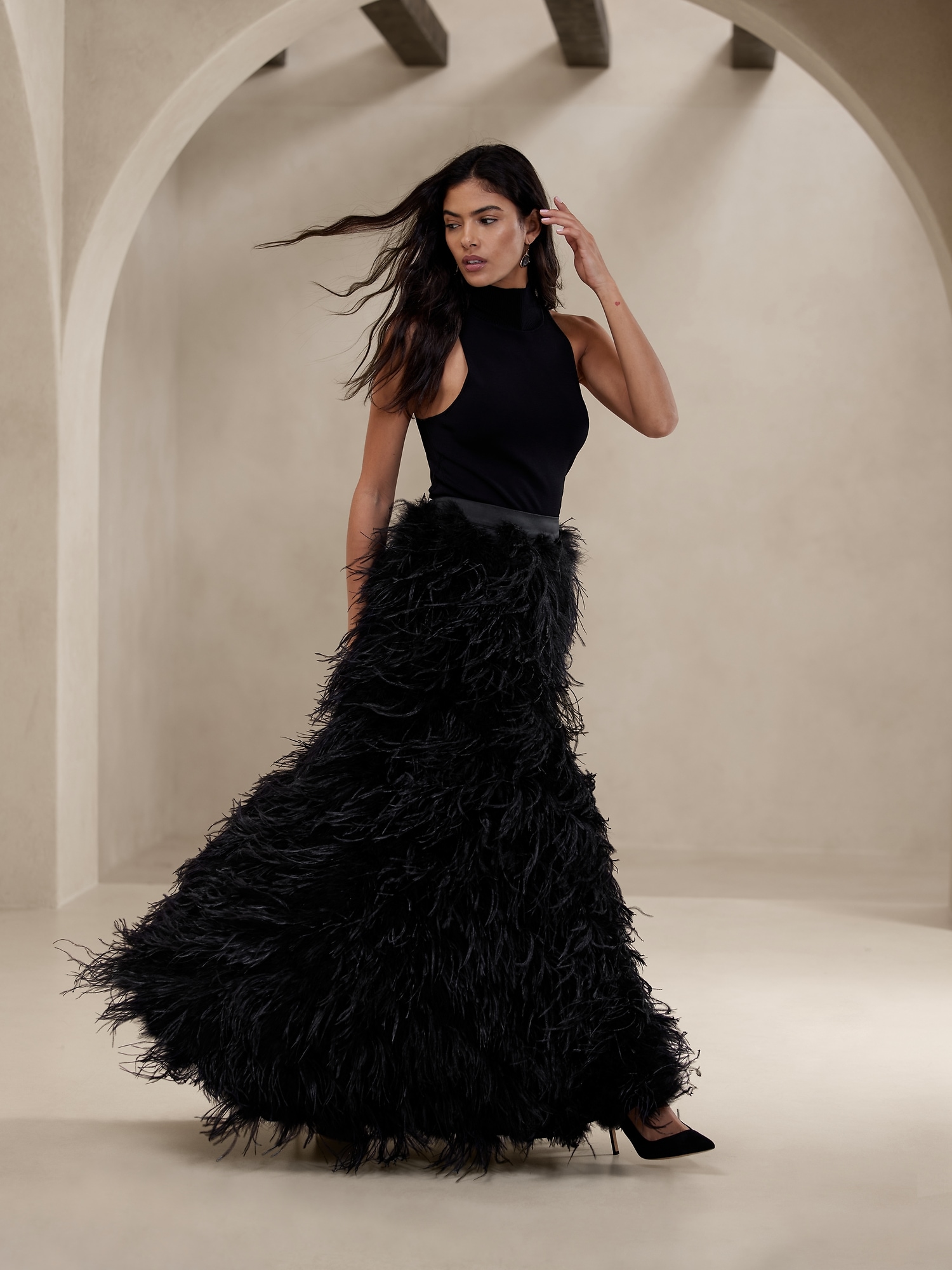 Long Skirt - Feathers