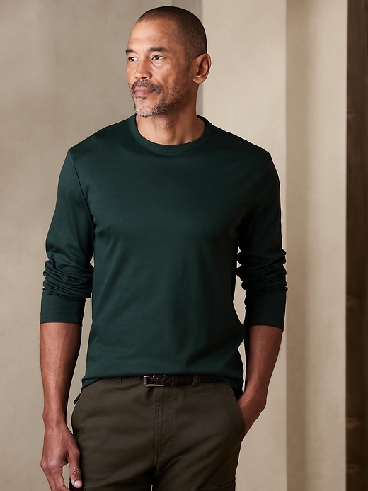 Luxury Touch Performance T-Shirt | Banana Republic