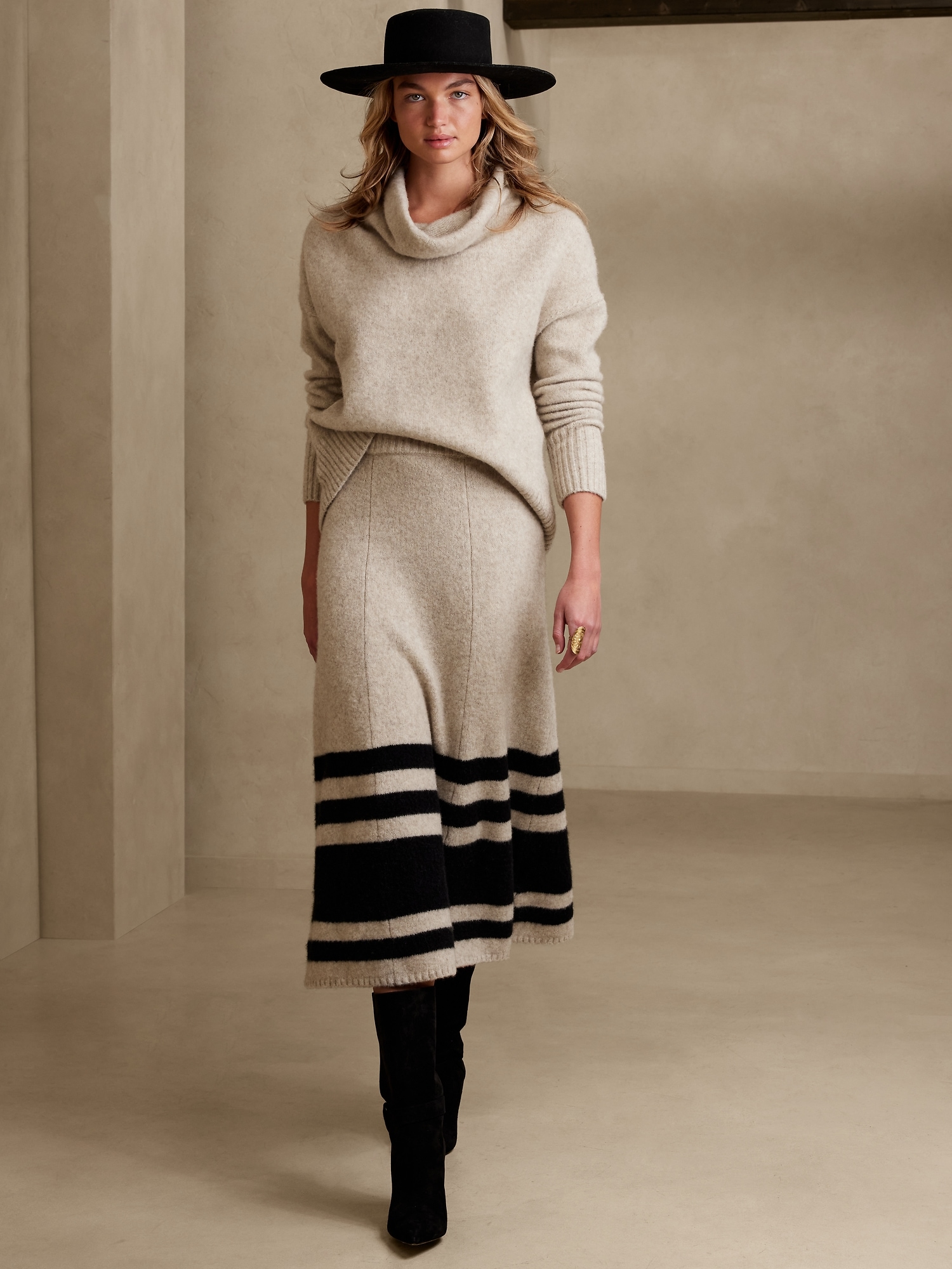 Newmar Oversized Cowl-Neck Sweater