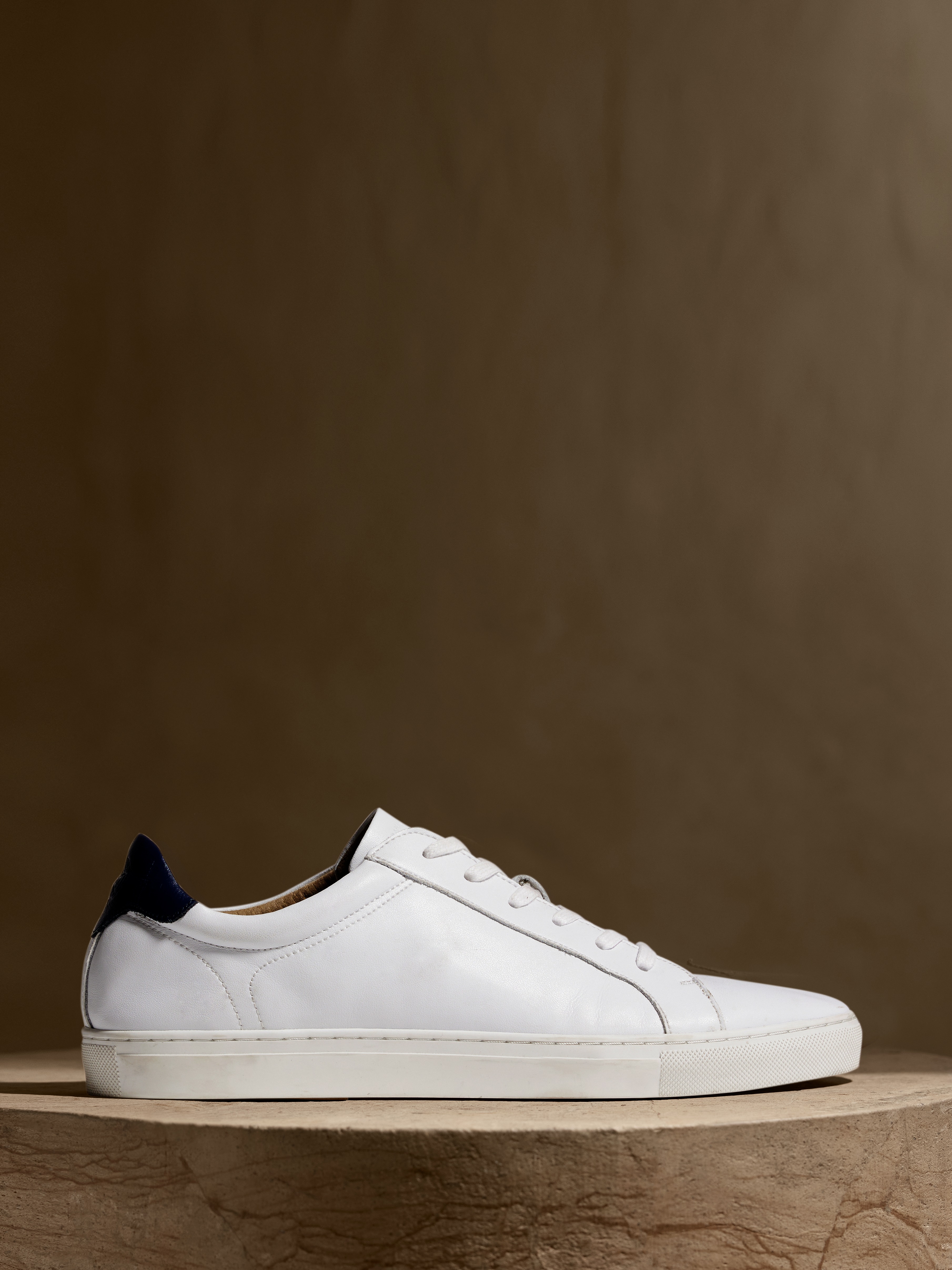 Nicklas Leather Sneaker | Banana Republic